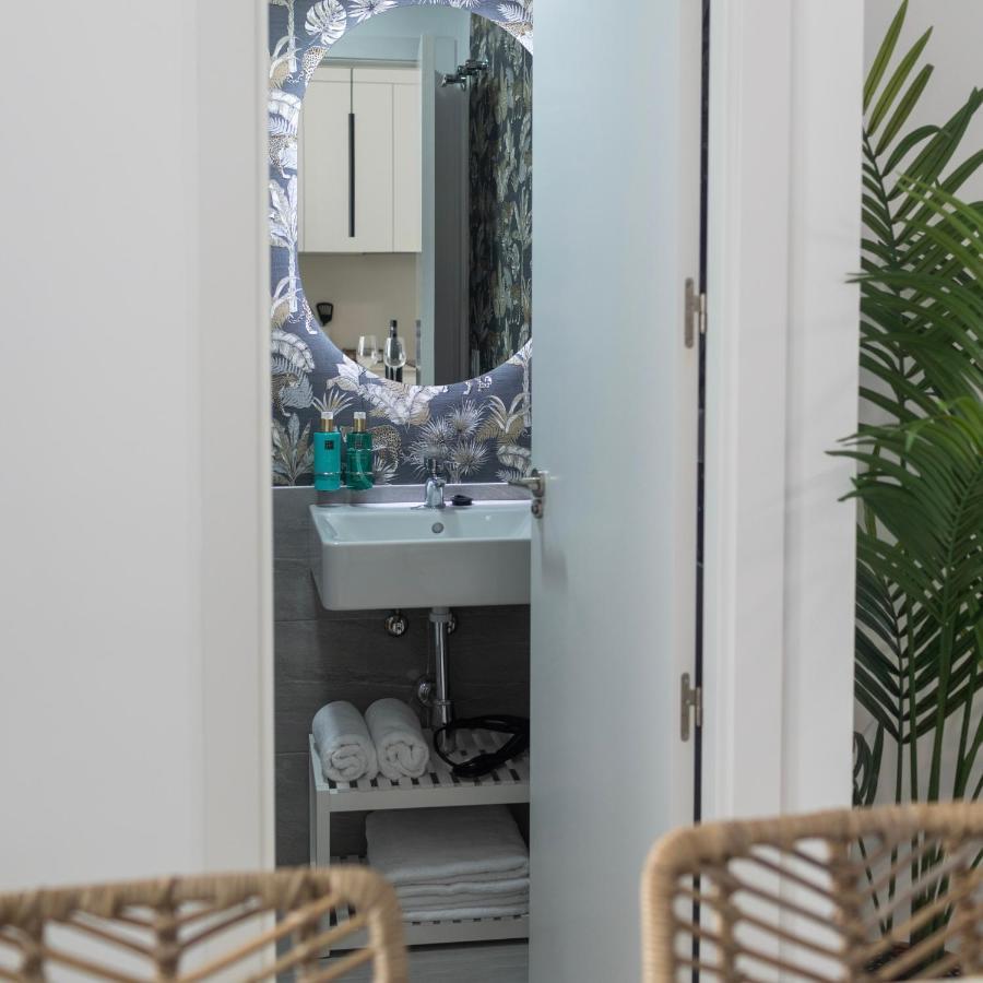 Lovely Suites Tarifa, Estudio A Estrenar En El Centro Y Muy Cerca De La Playa Ngoại thất bức ảnh